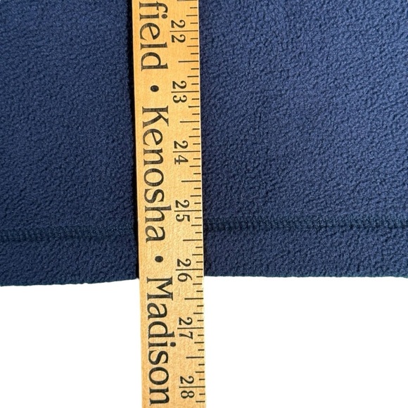 Milwaukee Brewers Fleece Vest SGA 9/2/2023 Size Adult Medium - Picture 11 of 11